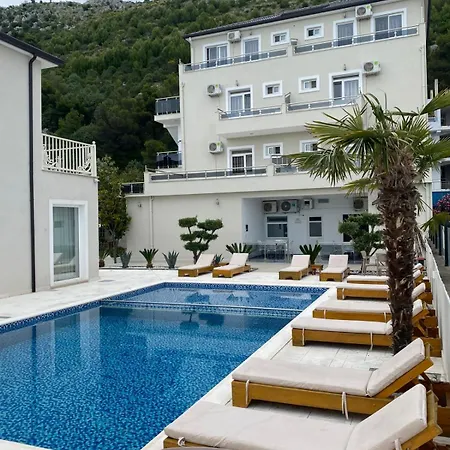 Otel Del Mar *